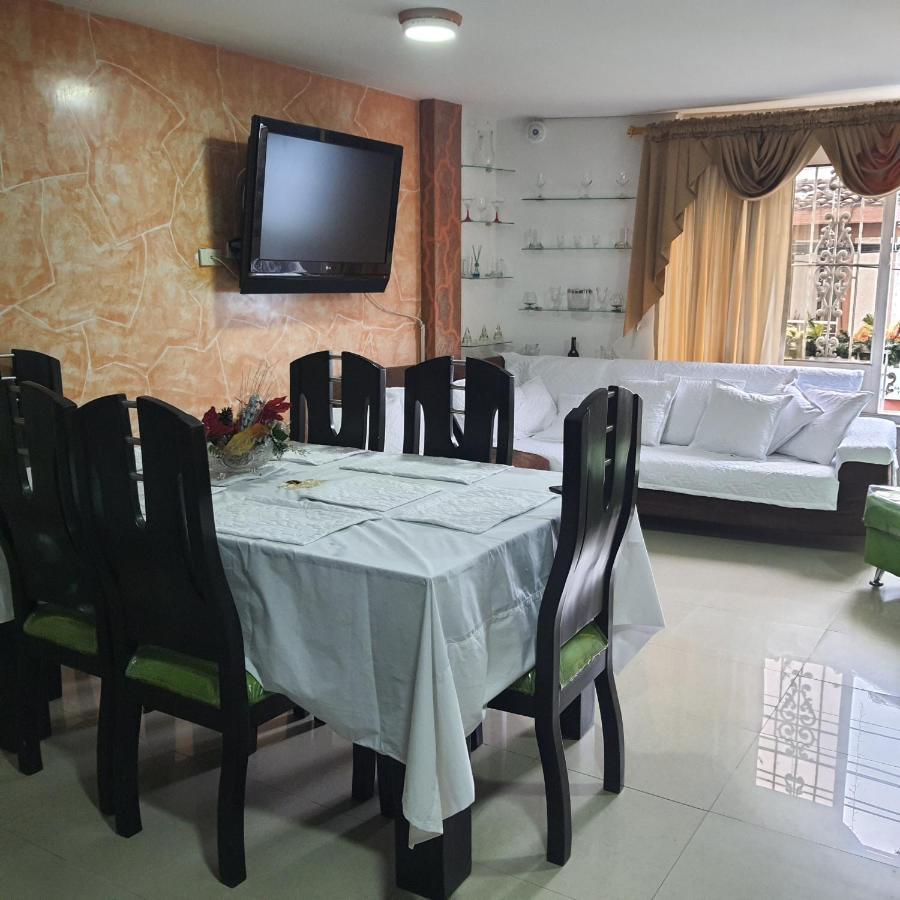 Hotel Velices Buga Εξωτερικό φωτογραφία