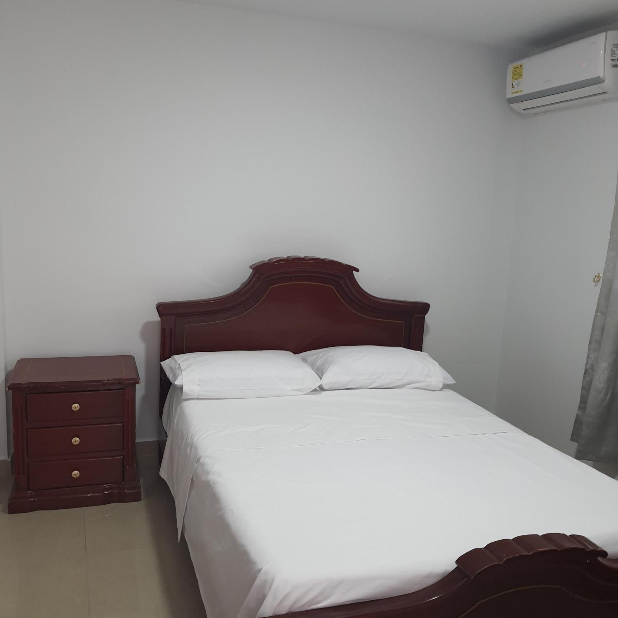 Hotel Velices Buga Εξωτερικό φωτογραφία