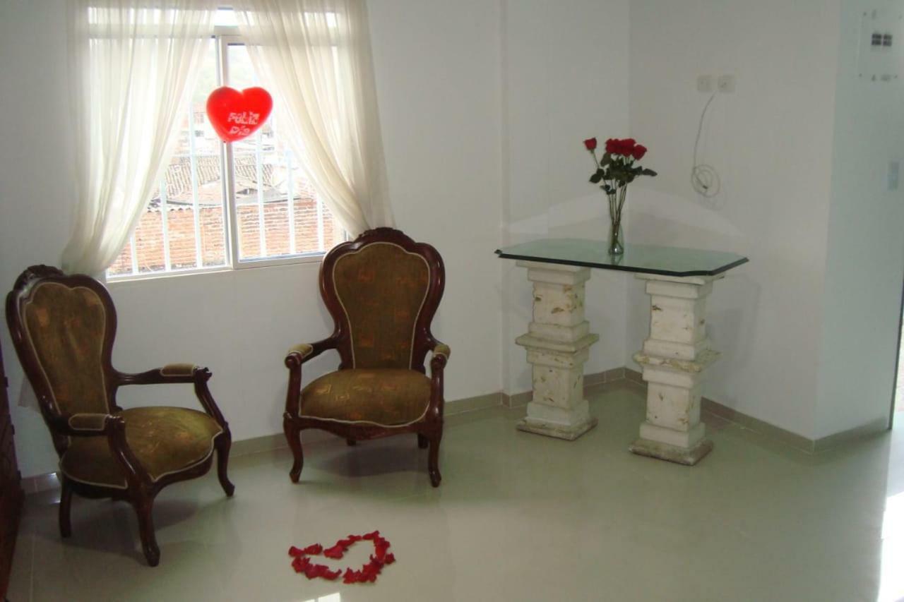 Hotel Velices Buga Εξωτερικό φωτογραφία